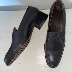 Women’s EU 39 TOD’S Black Polished Leather Block Heel  Penny Loafers